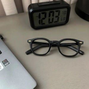 Premium Classic Square Eyeglass Frames – Gold Accent Edition